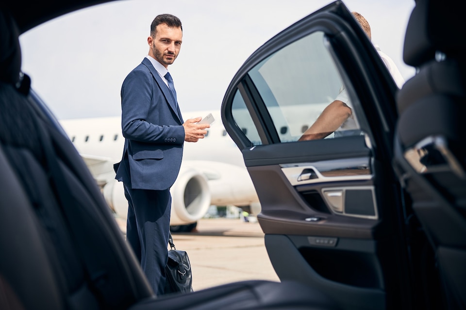 Your Guide to Heathrow Airport Minicabs and Transfers