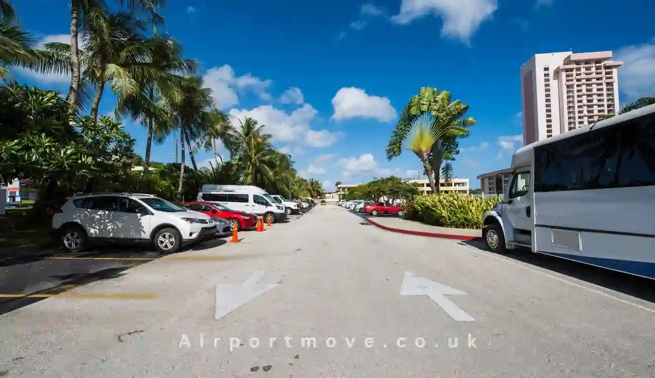 Hotels with Parking and Shuttle Services